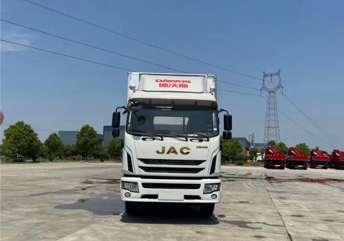 江淮德沃斯國六6米8冷藏車(chē)