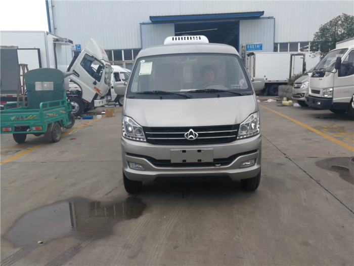 長(cháng)安國五面包冷藏車(chē) 