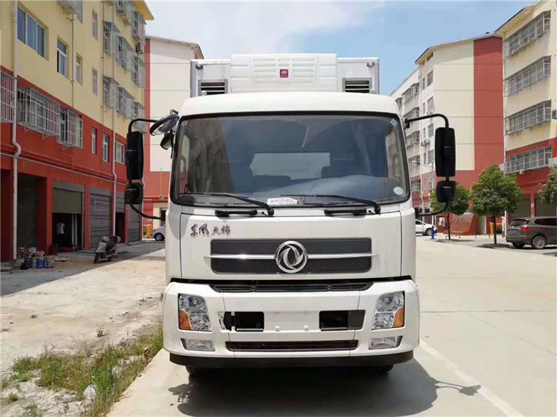 東風(fēng)天錦仔豬運輸車(chē)價(jià)格 