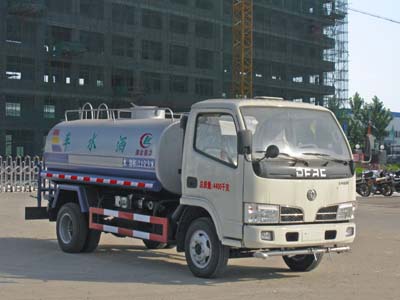 程力威牌CLW5041GSS4型灑水車(chē) 